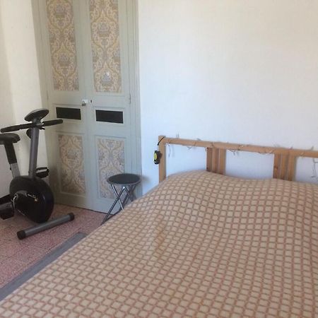 Appartement Sur Sommieres Jusqu'A 6 Personnes Eksteriør bilde