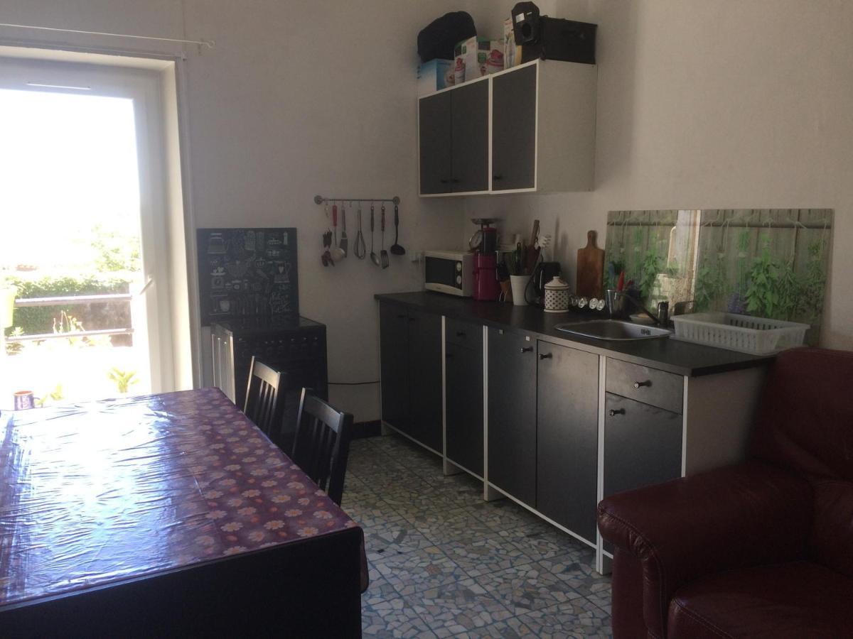 Appartement Sur Sommieres Jusqu'A 6 Personnes Eksteriør bilde